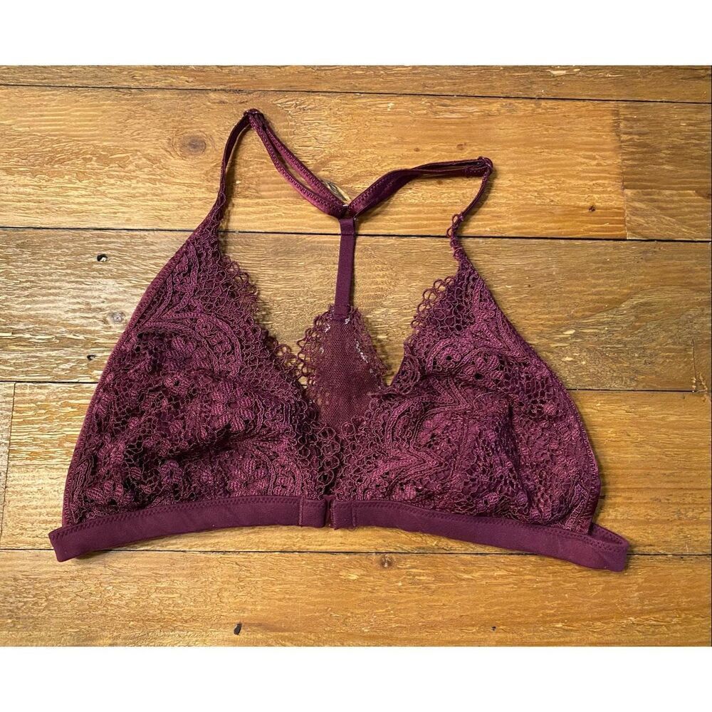 Victoria's Secret XS purple Seamless Racerback Bralette lace front close
